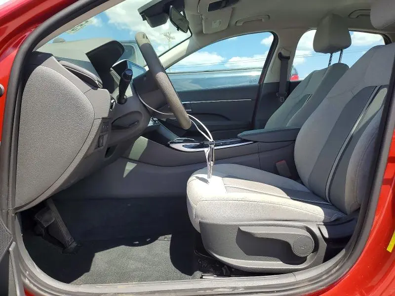 2021 HYUNDAI SONATA SE  