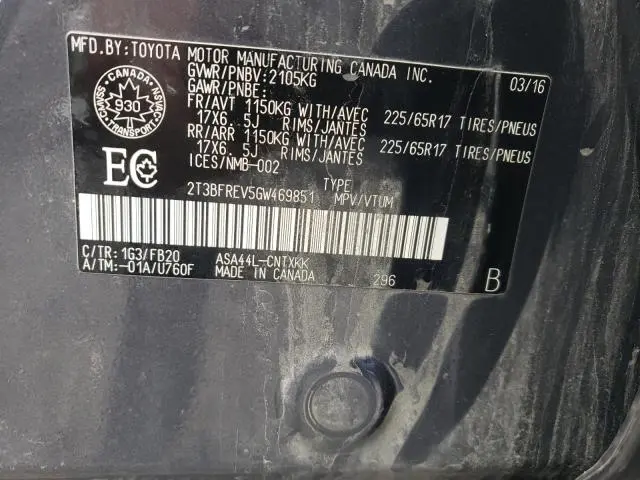 2016 TOYOTA RAV4 LE  