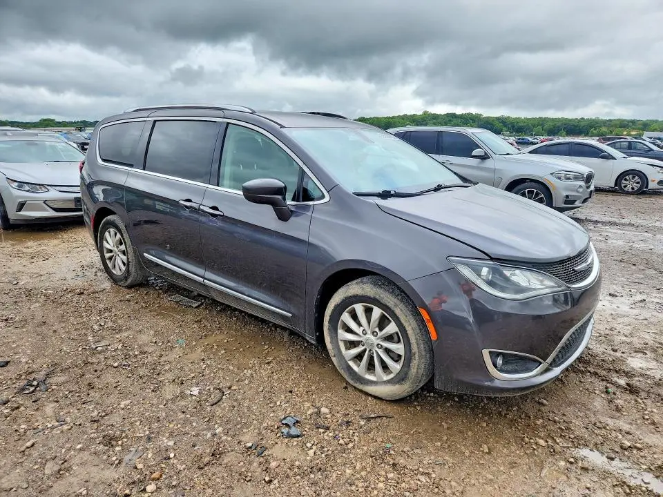 2019 CHRYSLER PACIFICA TOURING L  