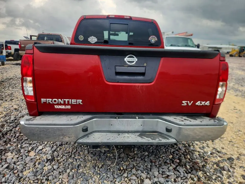 2017 NISSAN FRONTIER SV  