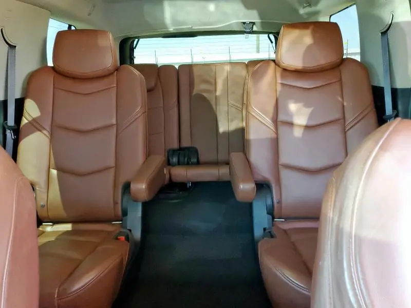 2015 CADILLAC ESCALADE LUXURY  