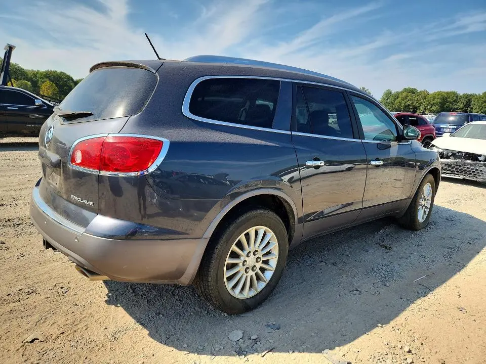 2011 BUICK ENCLAVE CX  