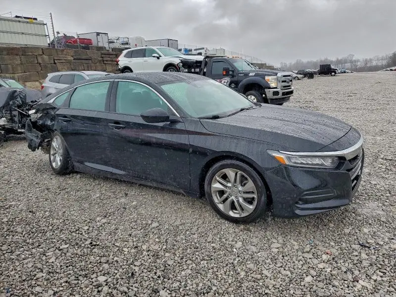 2019 HONDA ACCORD LX  