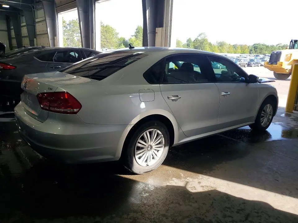 2014 VOLKSWAGEN PASSAT S  
