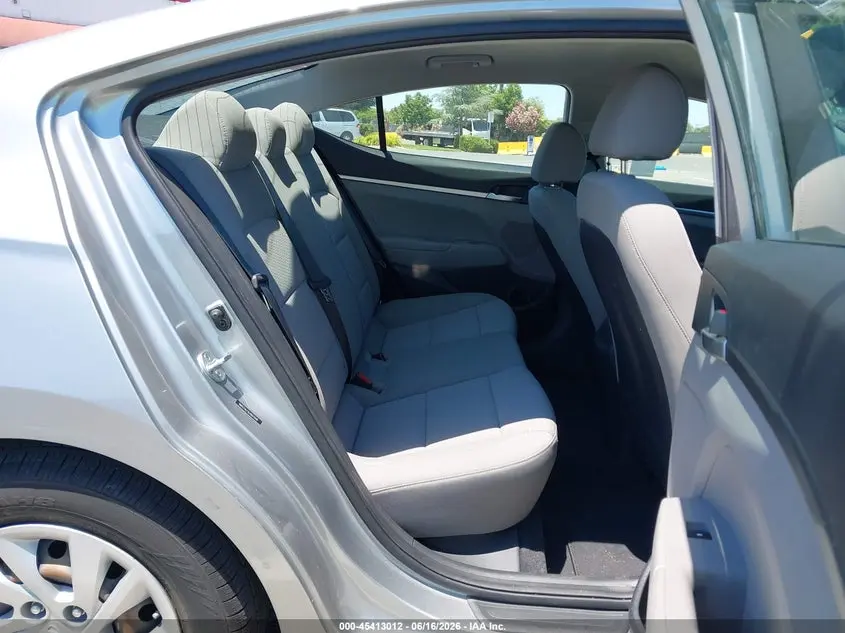 2020 HYUNDAI ELANTRA SE