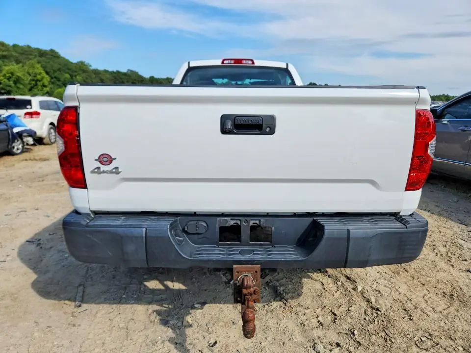 2015 TOYOTA TUNDRA SR  