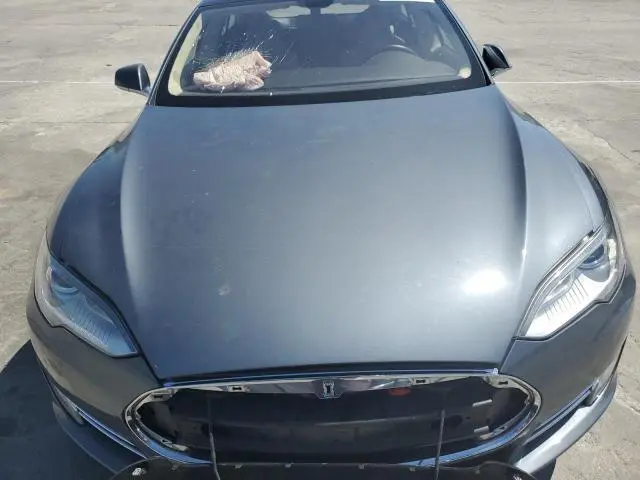 2013 TESLA MODEL S   
