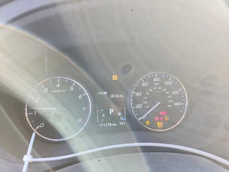 2017 MITSUBISHI OUTLANDER SE  