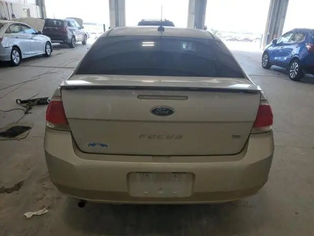 2010 FORD FOCUS SE  