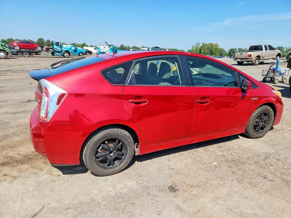 2014 TOYOTA PRIUS TWO  
