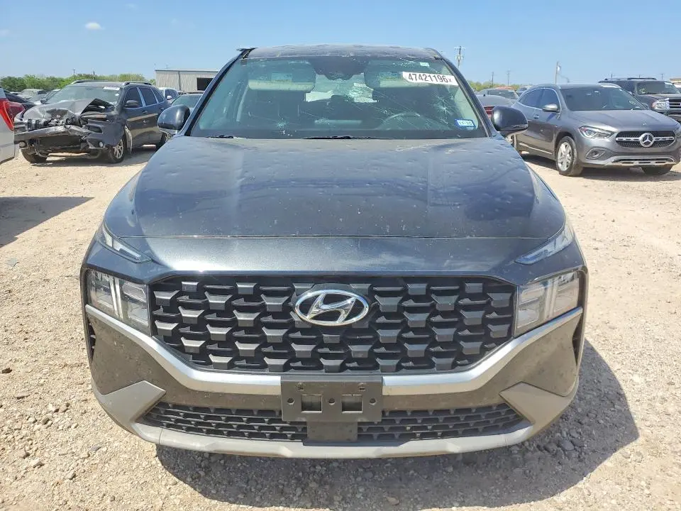 2022 HYUNDAI SANTA FE SE  