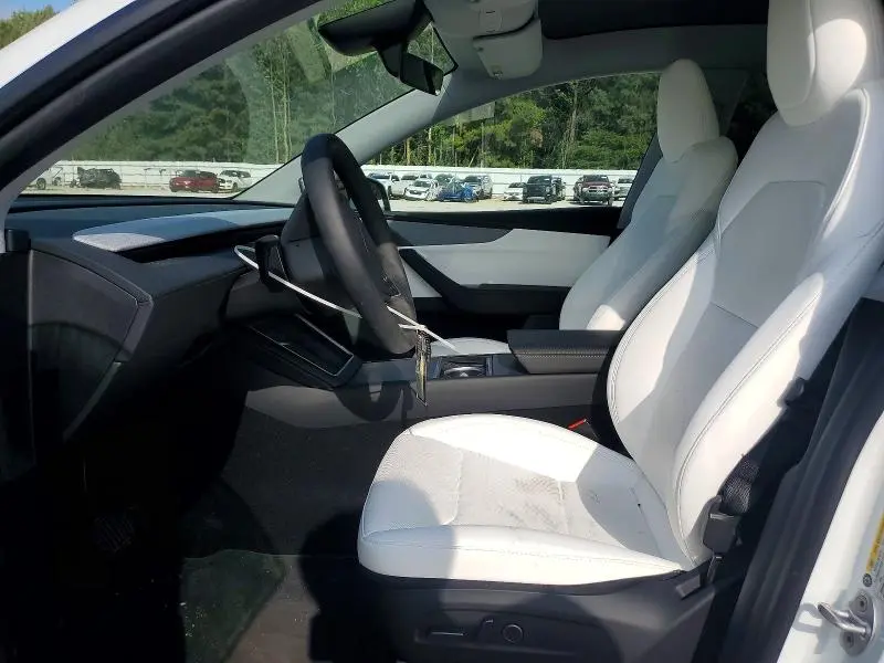 2026 TESLA MODEL Y   