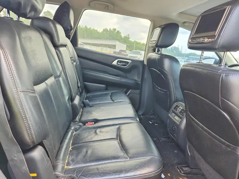 2014 NISSAN PATHFINDER SL  