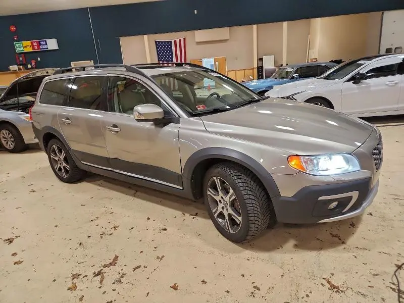 2014 VOLVO XC70 T6  