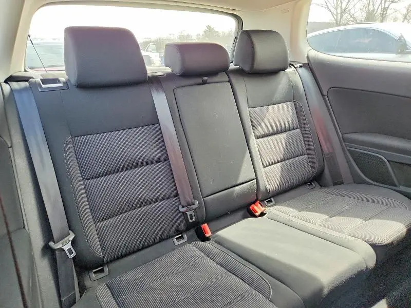 2012 VOLKSWAGEN GOLF   