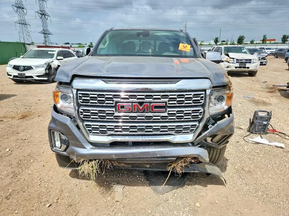 2022 GMC CANYON DENALI  