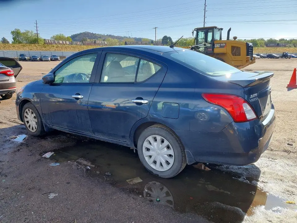 2015 NISSAN VERSA 1.6 SV  