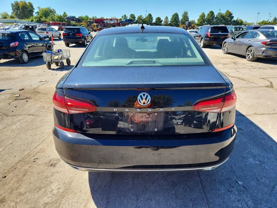 2020 VOLKSWAGEN PASSAT SE  