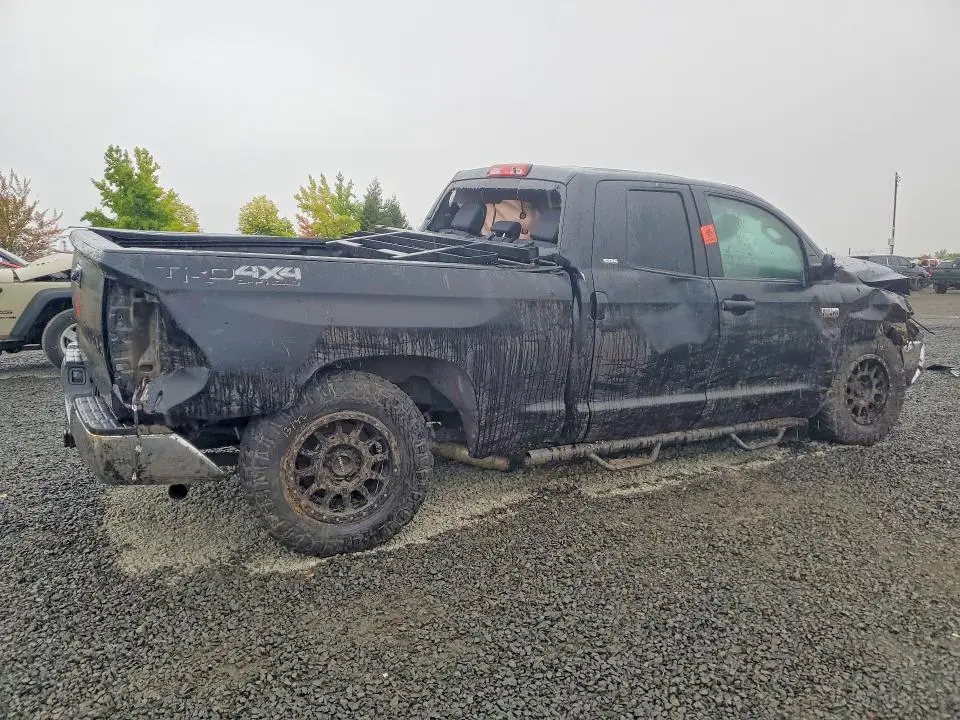 2014 TOYOTA TUNDRA SR5  