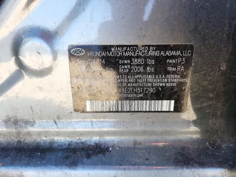 2014 HYUNDAI ELANTRA SE  