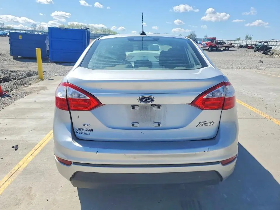 2018 FORD FIESTA SE  
