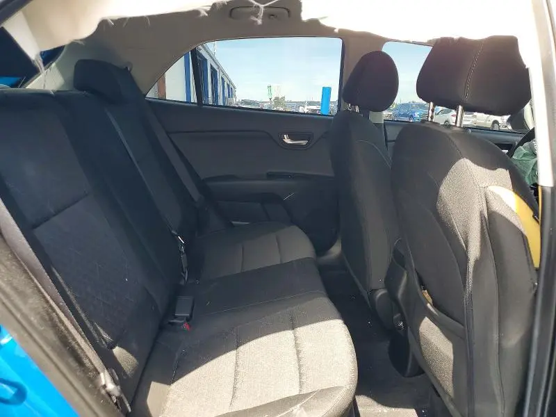 2023 KIA RIO S  