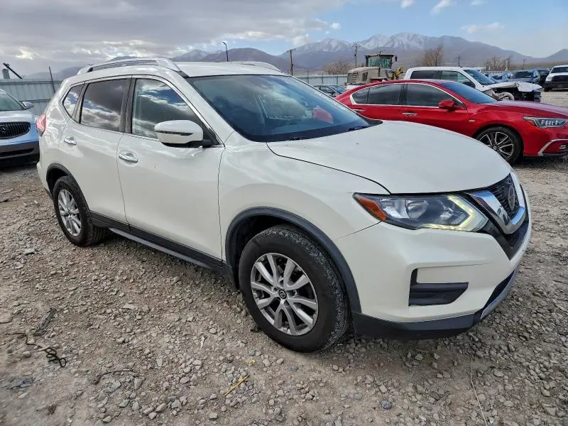2019 NISSAN ROGUE S  