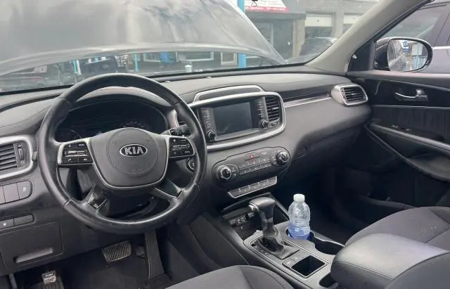 2019 KIA SORENTO L  