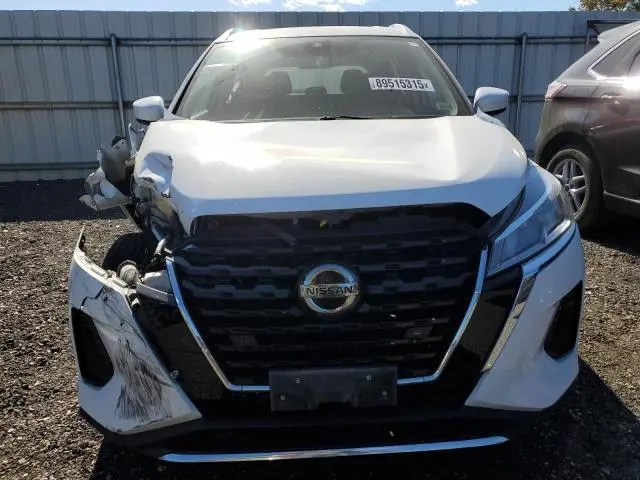 2021 NISSAN KICKS SV