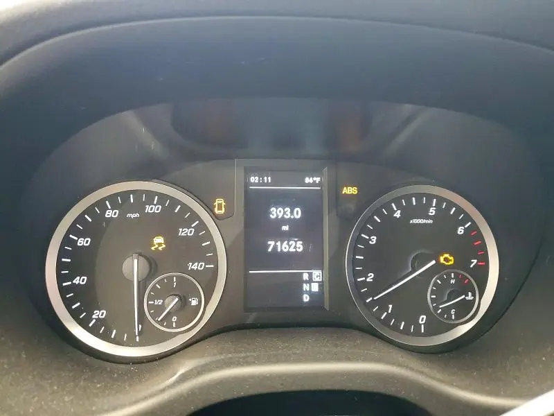 2022 MERCEDES-BENZ METRIS   