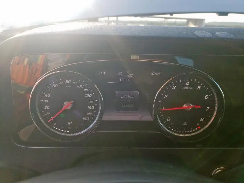 2018 MERCEDES-BENZ E 300  