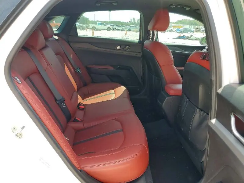 2023 KIA K5 GT LINE  