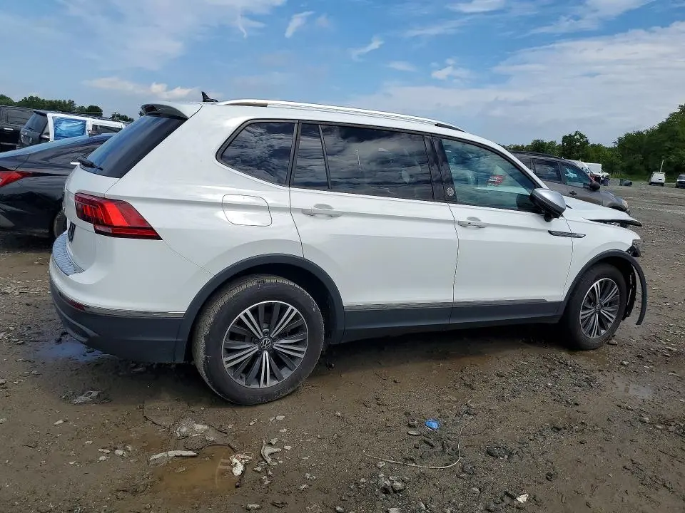 2024 VOLKSWAGEN TIGUAN SE  