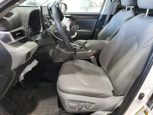 2020 TOYOTA HIGHLANDER LIMITED  