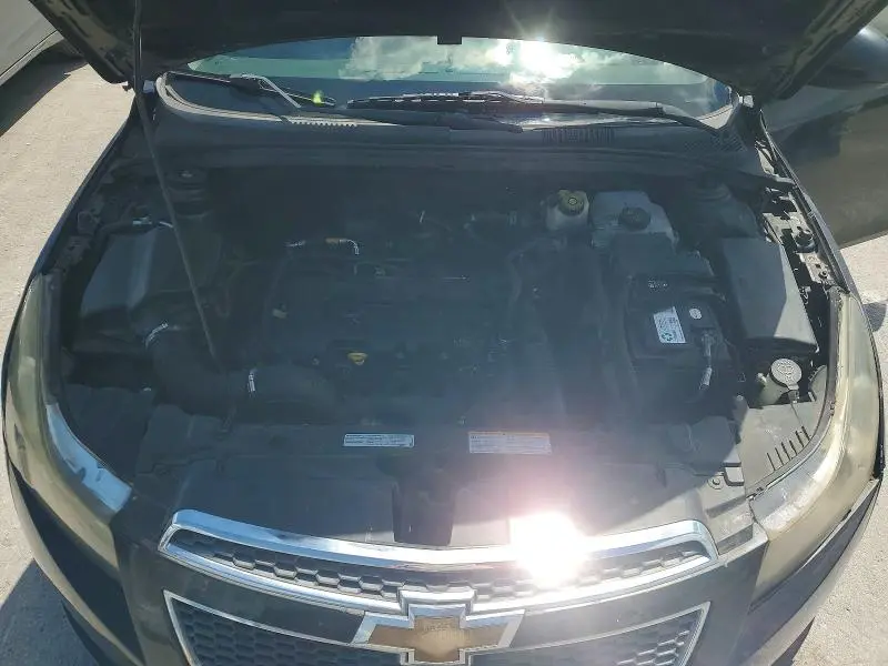2013 CHEVROLET CRUZE LT  