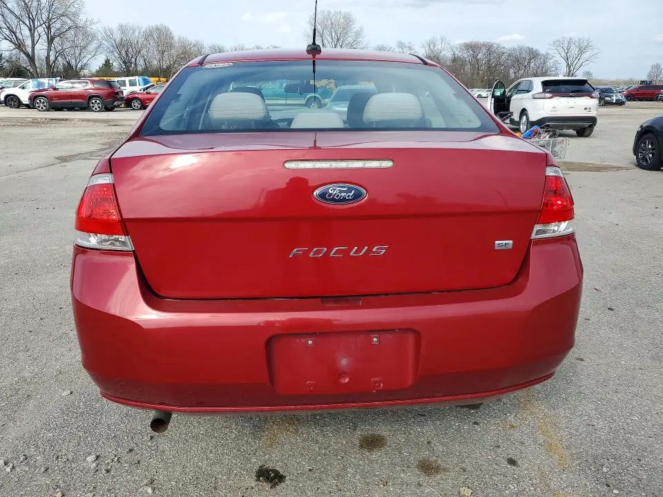2011 FORD FOCUS SE  