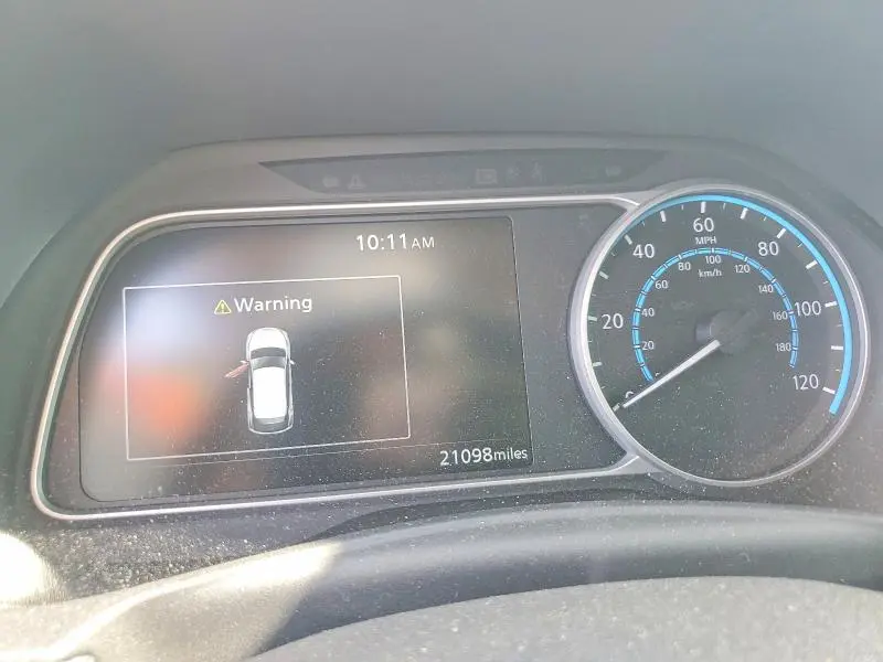 2019 NISSAN LEAF SV PLUS  