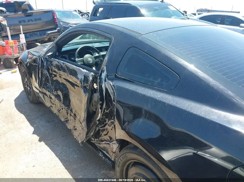 2014 FORD MUSTANG V6/V6 PREMIUM