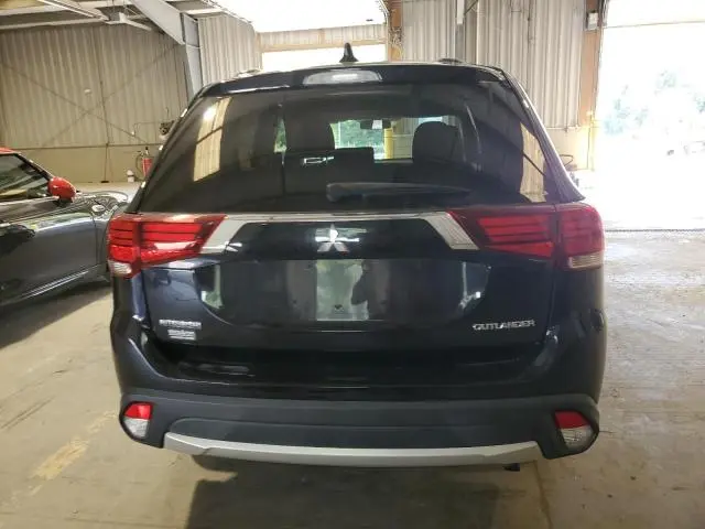2018 MITSUBISHI OUTLANDER SE  