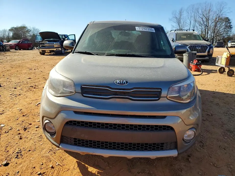 2019 KIA SOUL +  