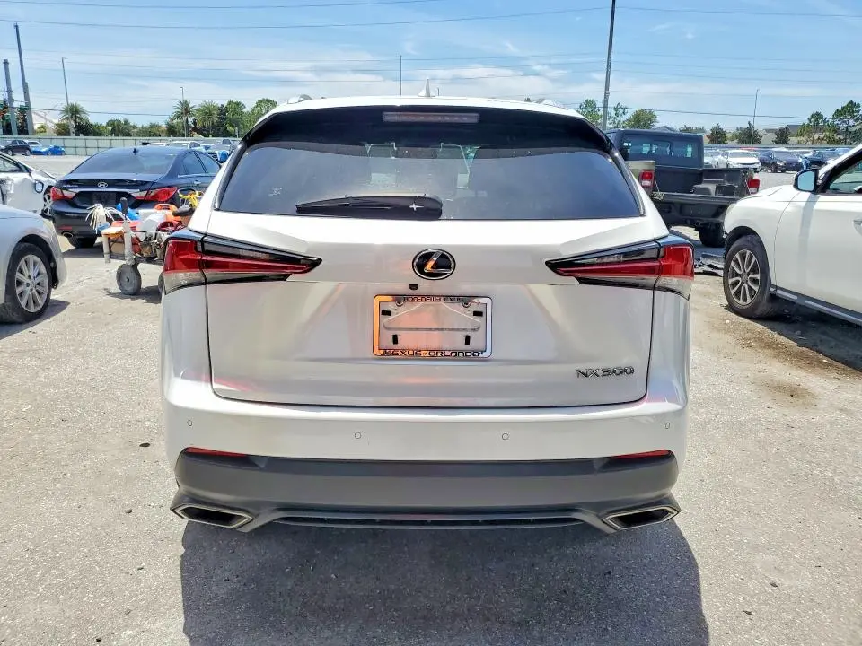 2020 LEXUS NX 300  