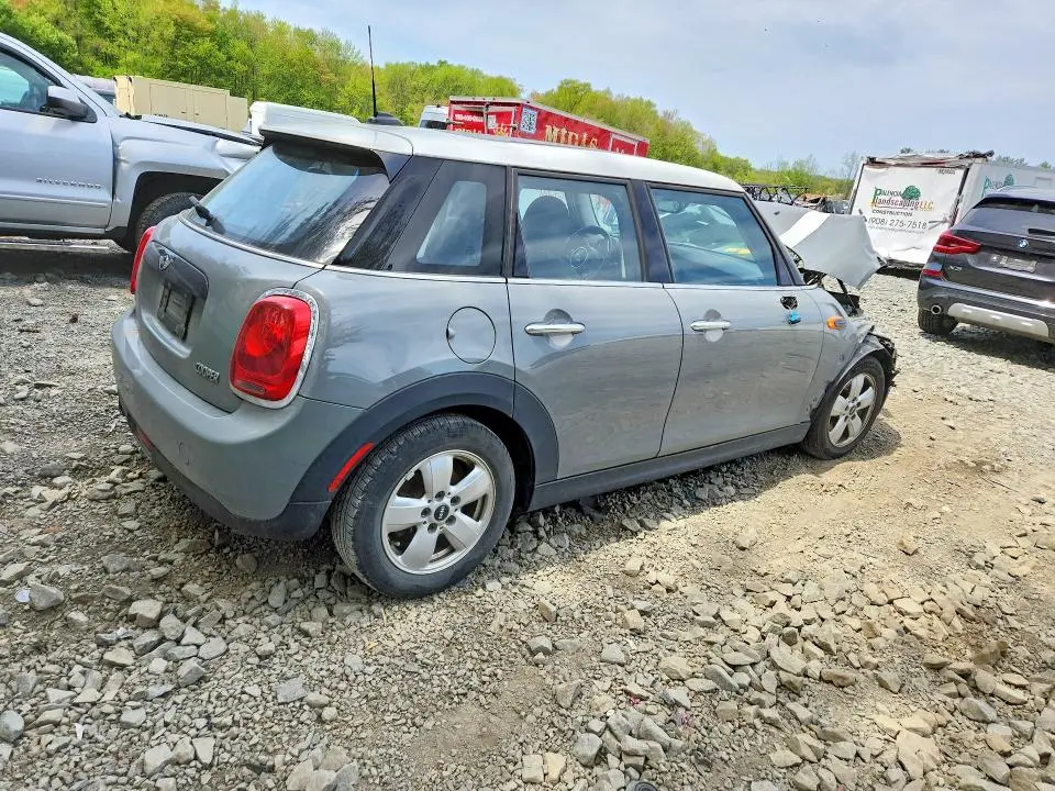 2016 MINI COOPER   