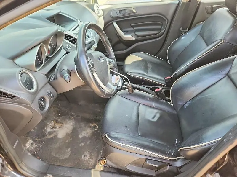 2011 FORD FIESTA SES  