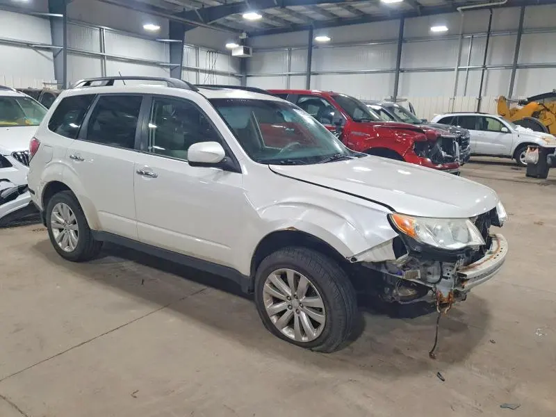 2011 SUBARU FORESTER LIMITED  