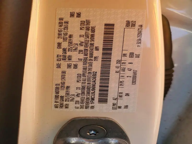 2022 FORD ESCAPE TITANIUM  