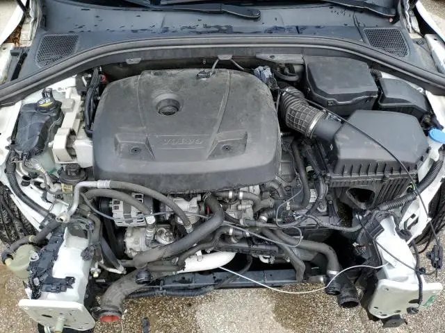 2016 VOLVO XC60 T6 PREMIER  
