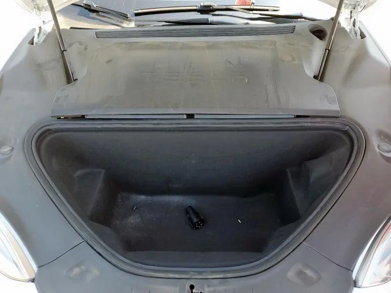 2020 TESLA MODEL S
