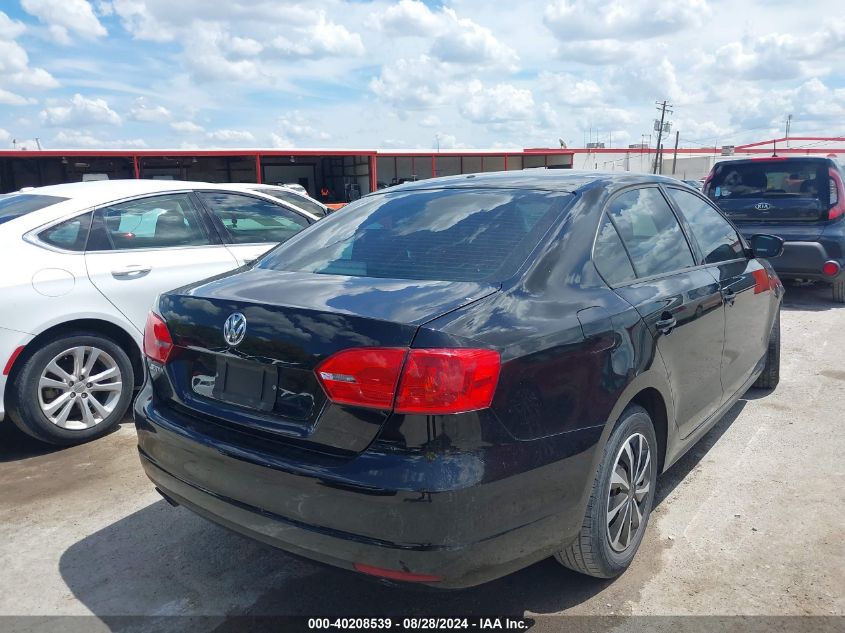 2013 VOLKSWAGEN JETTA 2.0L S