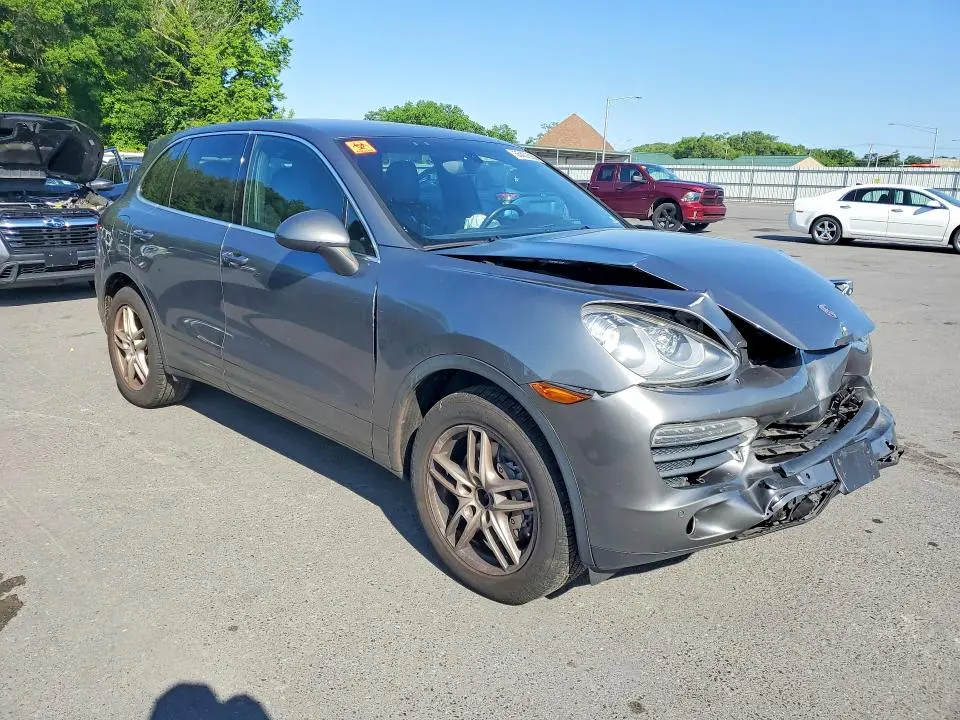 2011 PORSCHE CAYENNE S  