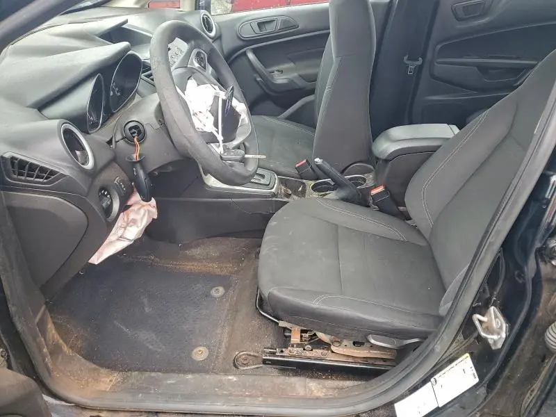 2017 FORD FIESTA SE  